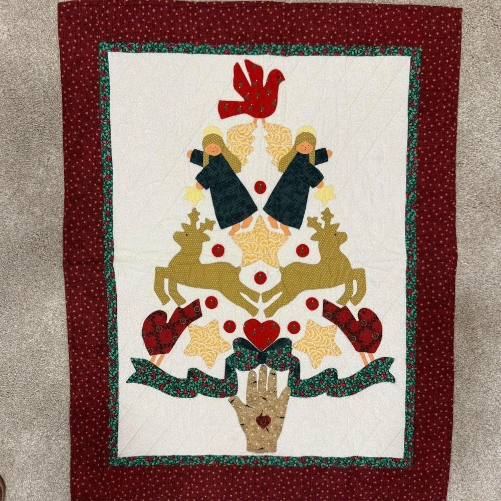 Vintage Christmas Applique Quilt Wall Hanging Angels Reindeer Folk Art 24x32